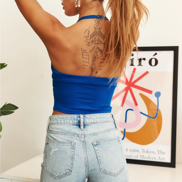 Halter top - Picture 2 of 2